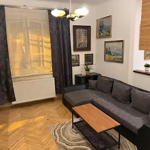 & Restaurant Tkalcovsky Dvur Apartament Praga